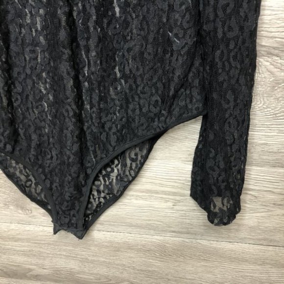 Club London Size 18 US Black Sheer Lace Bodysuit - Picture 3 of 6